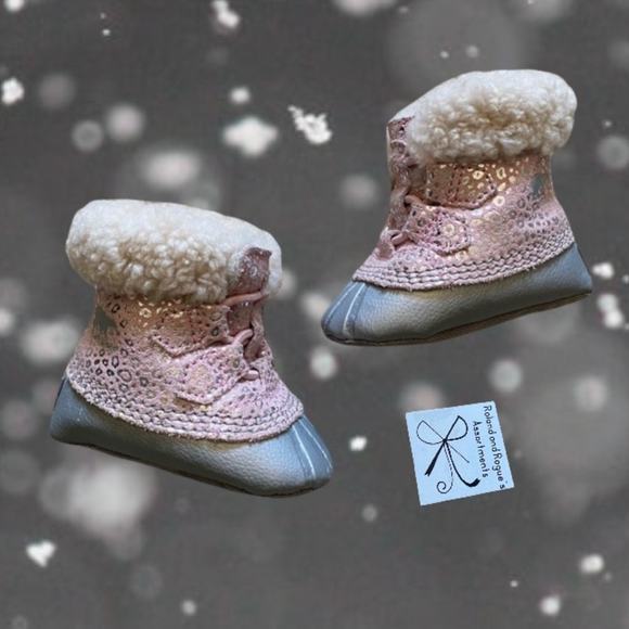 Sorel Dusty Pink Chrome Grey Animal Print Caribootie Booties Baby Sz 3 - Picture 2 of 6
